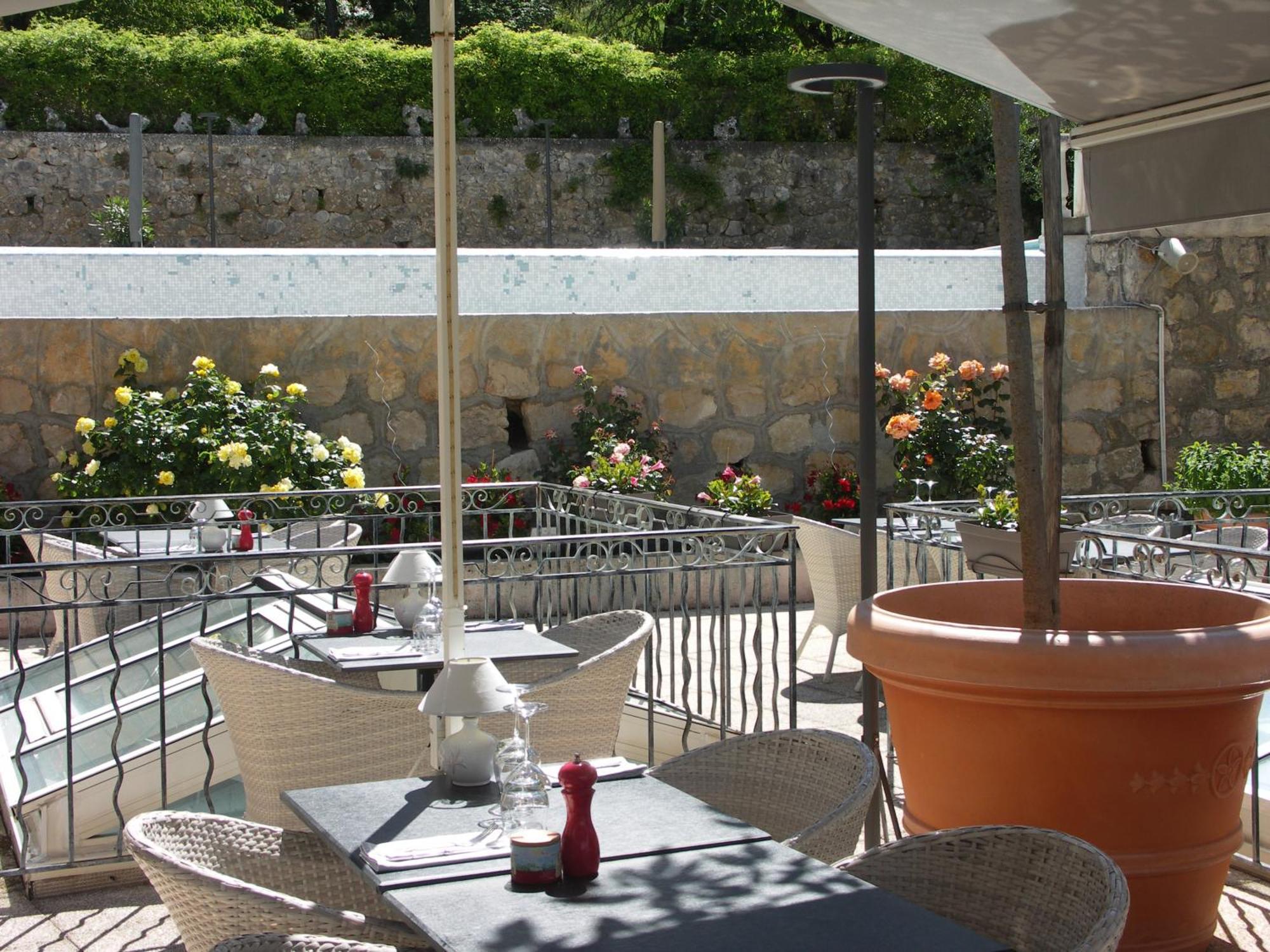 La Bonne Hotel 3*
